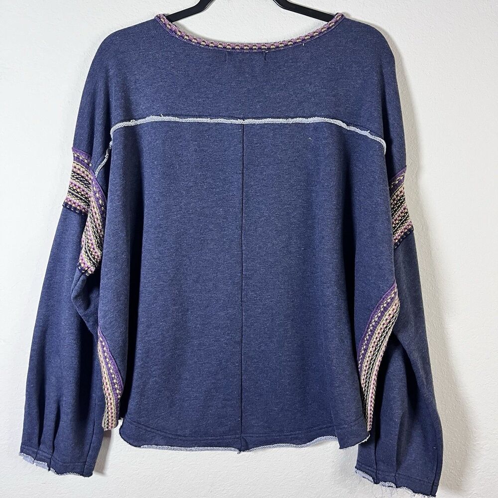 Natural Life Boho Oversized Knit Trim Blue Sweatshirt Size Large/XL - Picture 4 of 11